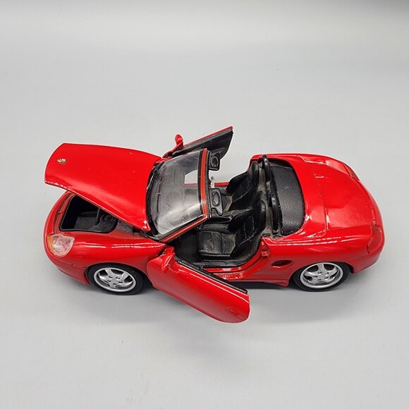 Porsche Boxster 1/24 Scale Diecast Red Convertible Car Model Maisto Rare - Picture 12 of 12